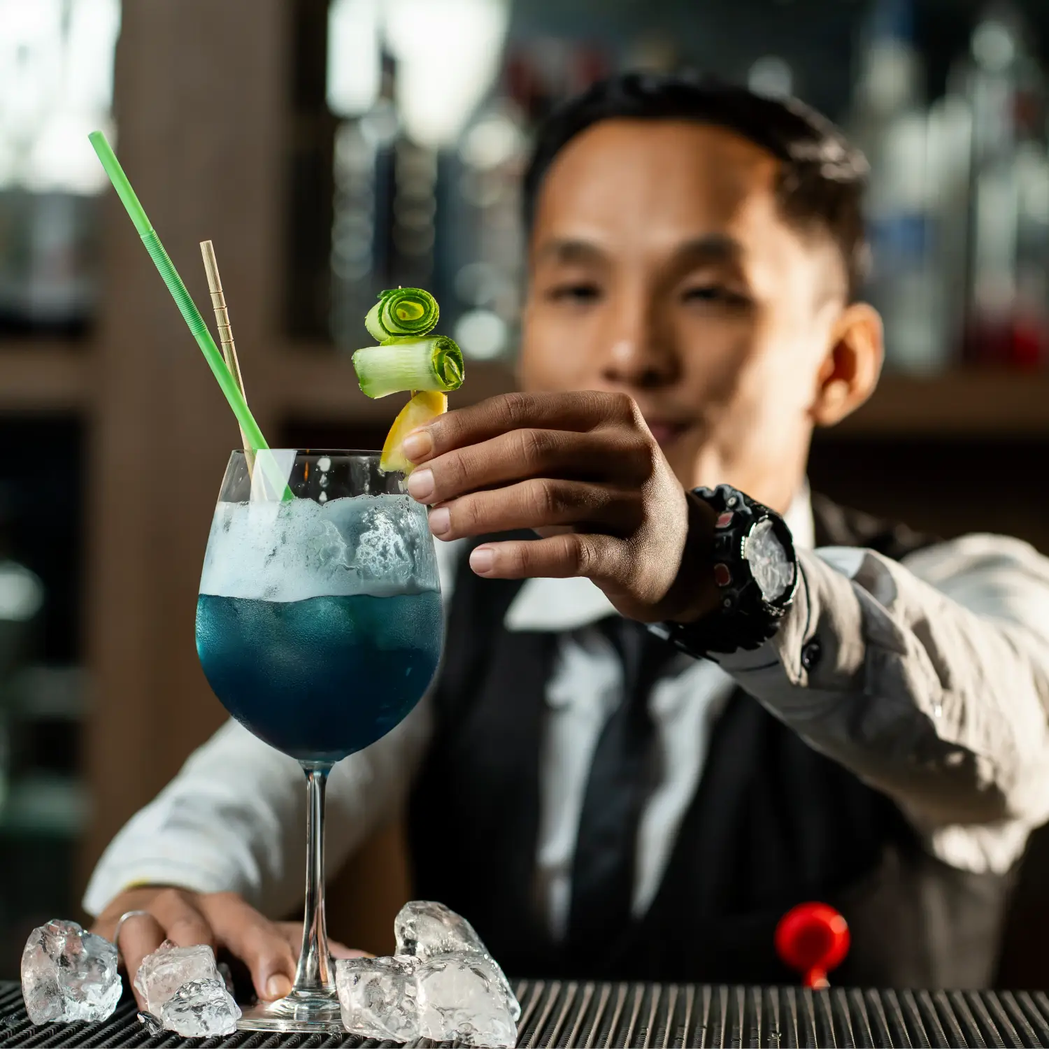 Restaurant & Bar